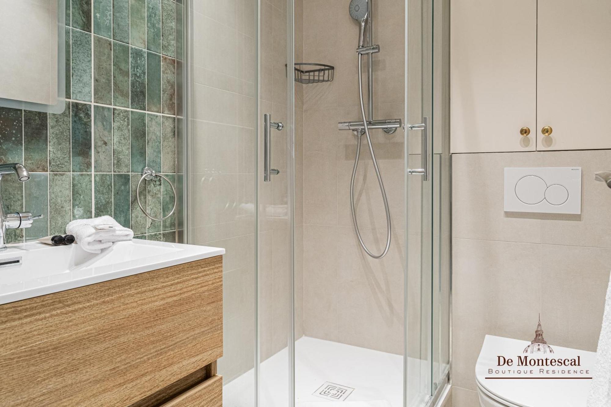 פריז De Montescal- Montparnasse Central With Ac 11 To 14M2 Studio In A Prime Location מראה חיצוני תמונה