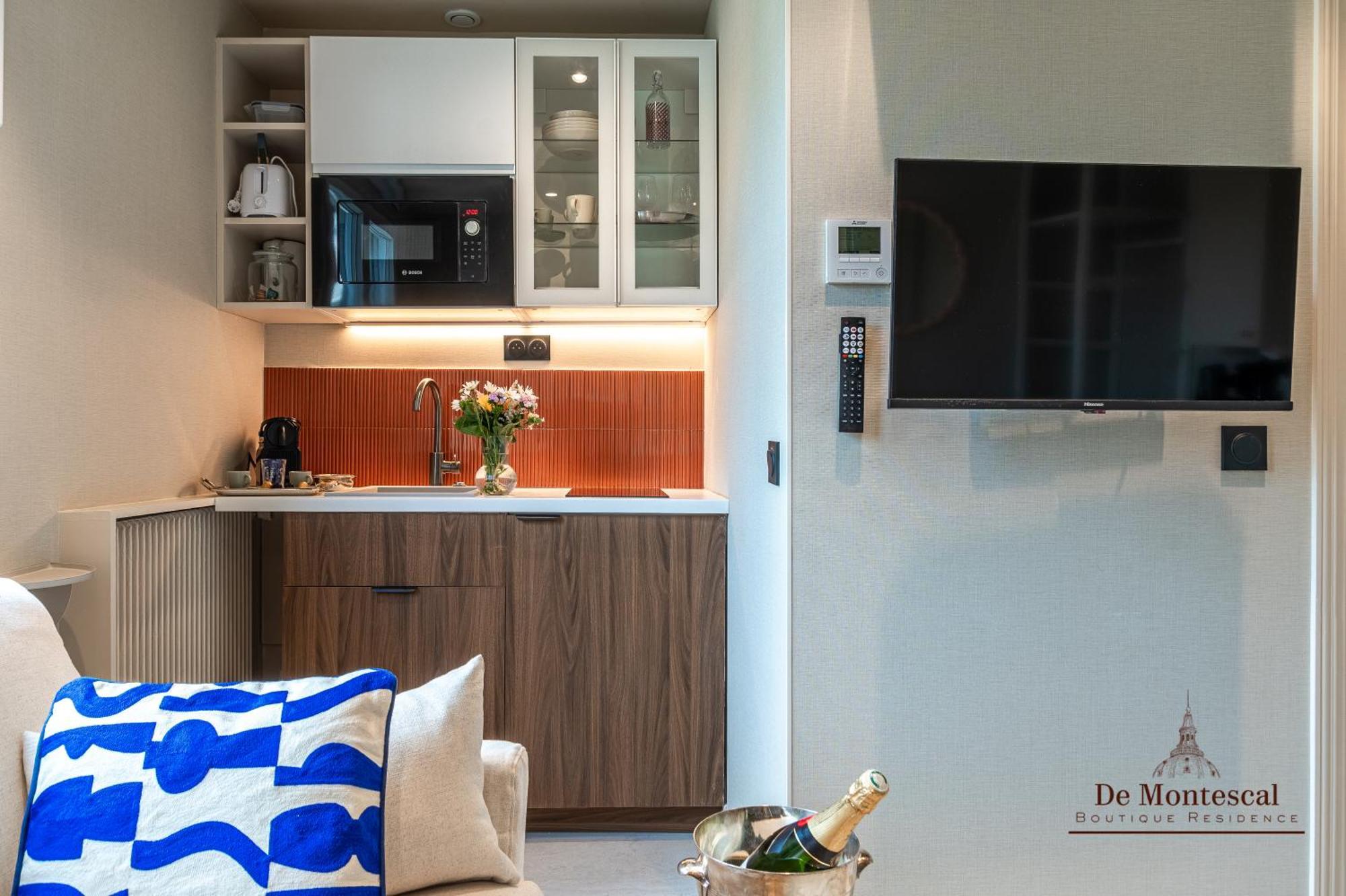פריז De Montescal- Montparnasse Central With Ac 11 To 14M2 Studio In A Prime Location מראה חיצוני תמונה