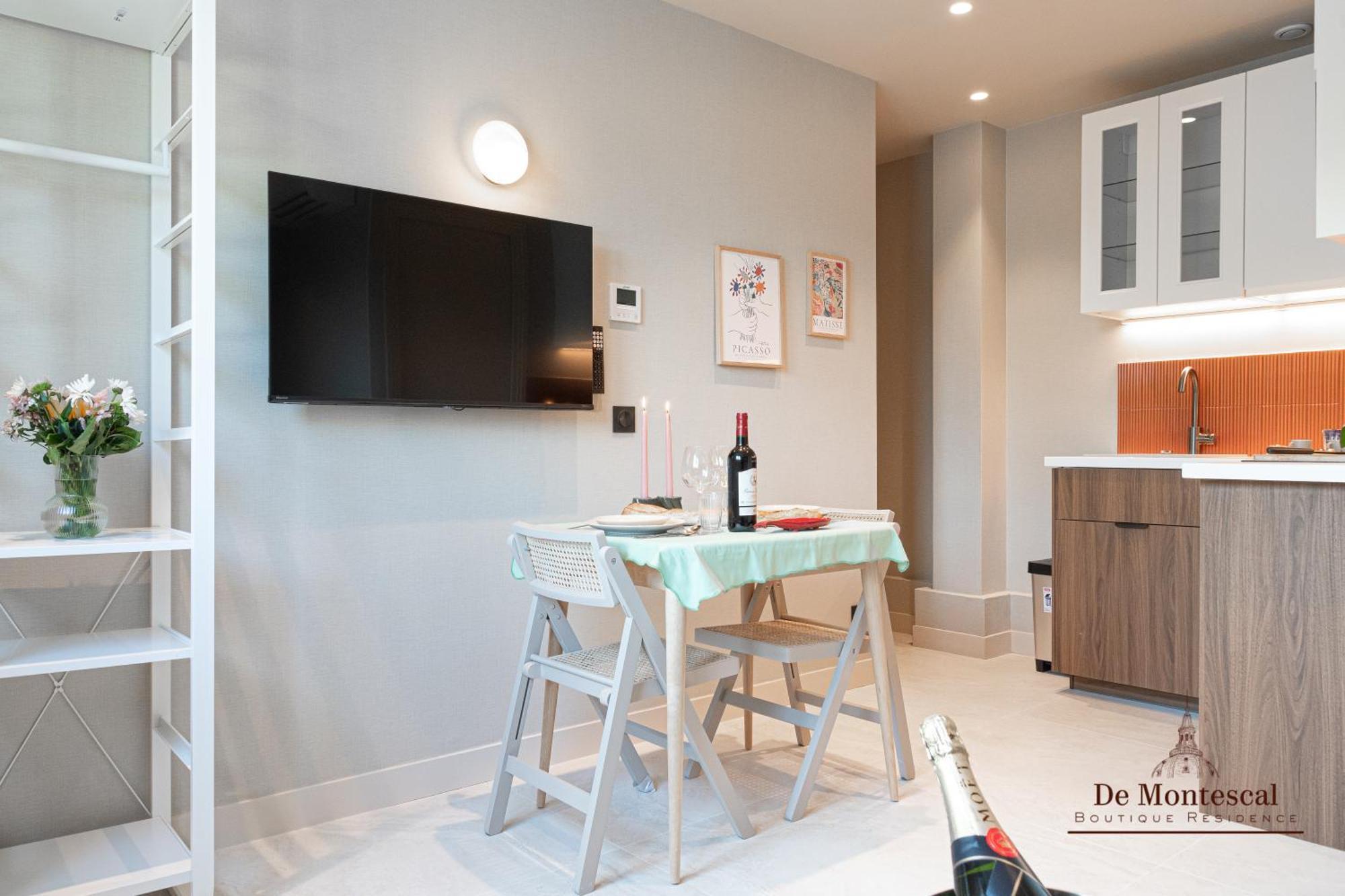 פריז De Montescal- Montparnasse Central With Ac 11 To 14M2 Studio In A Prime Location מראה חיצוני תמונה